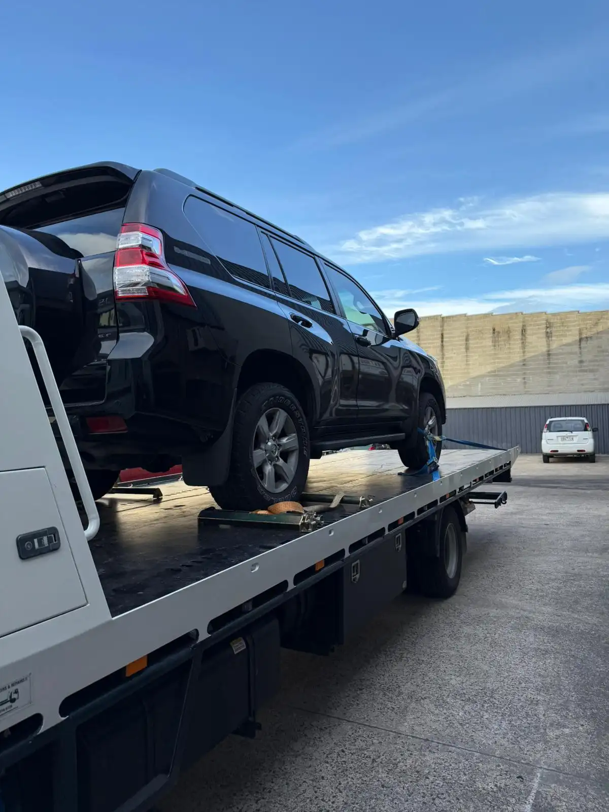 Scrap vehicle removal